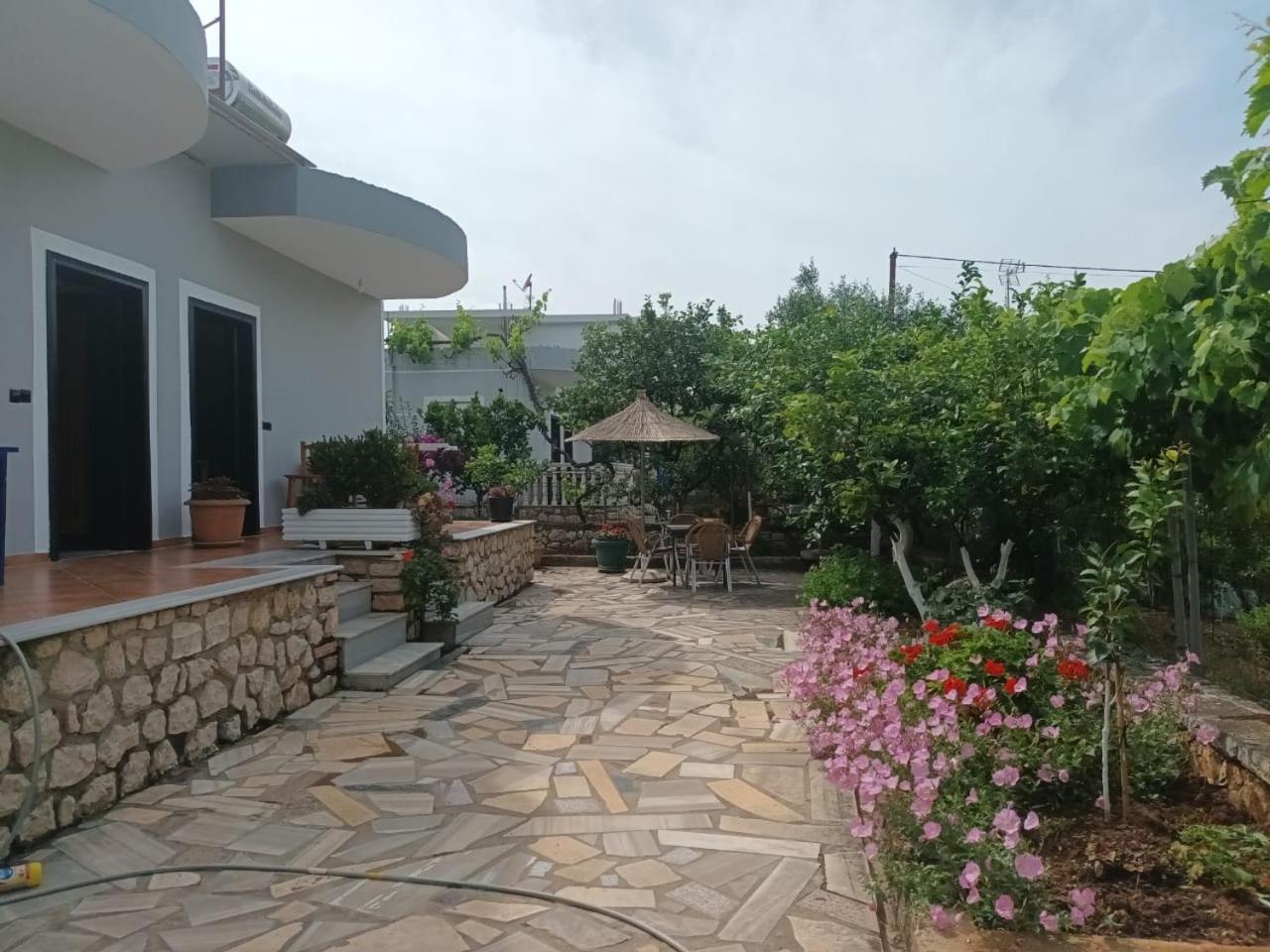 Vila Rexhaj Ksamil Ngoại thất bức ảnh
